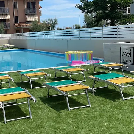 Hotel Nuovo Hotel Anthisa 3*