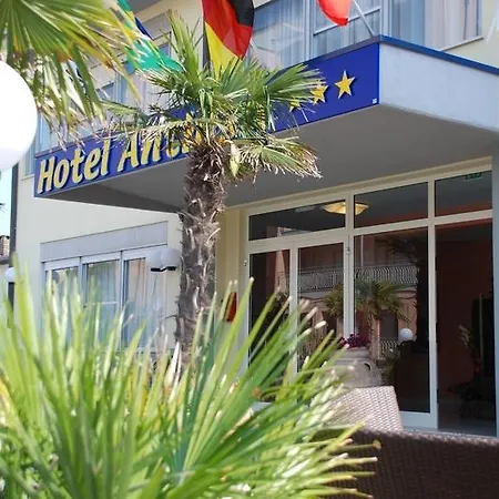 Nuovo Hotel Anthisa 3*